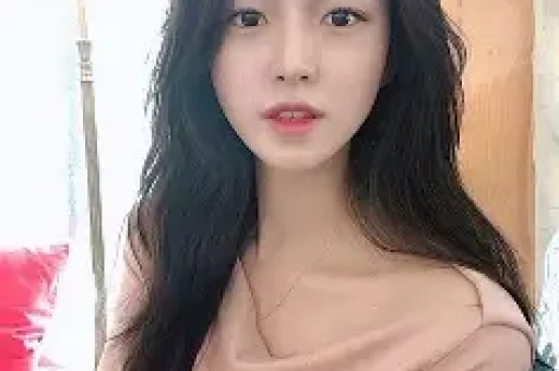 网红巴扎黑离婚这事儿小冠军粉丝蒸发25万巴扎黑涨粉50万歌曲成付费