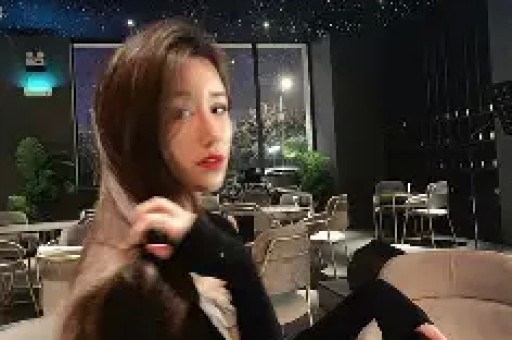 吴佳妮16岁儿子似韩国明星金发高个超帅母子简直像姐弟！